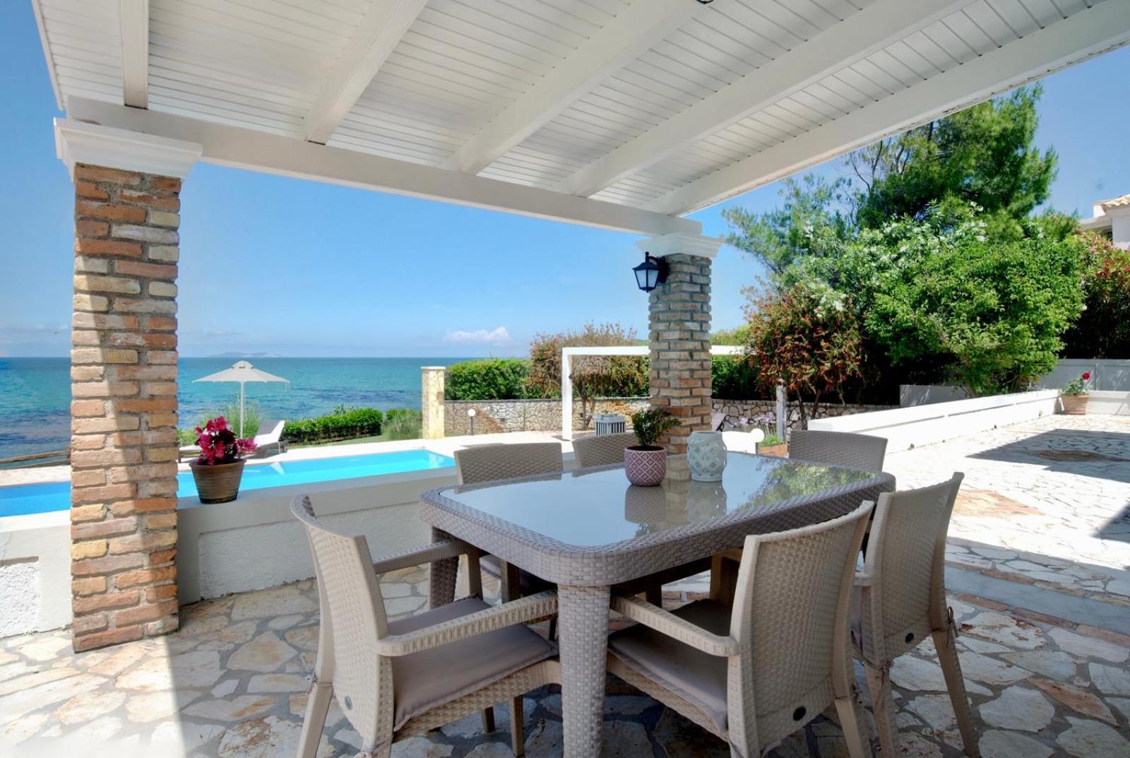 Beachfront Villa Victoras - With Private Beach Sidari  Exterior photo